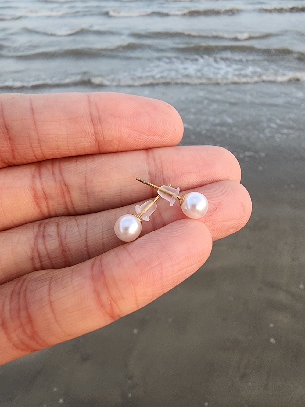 Classic Pearl Stud Earrings - White Pearl